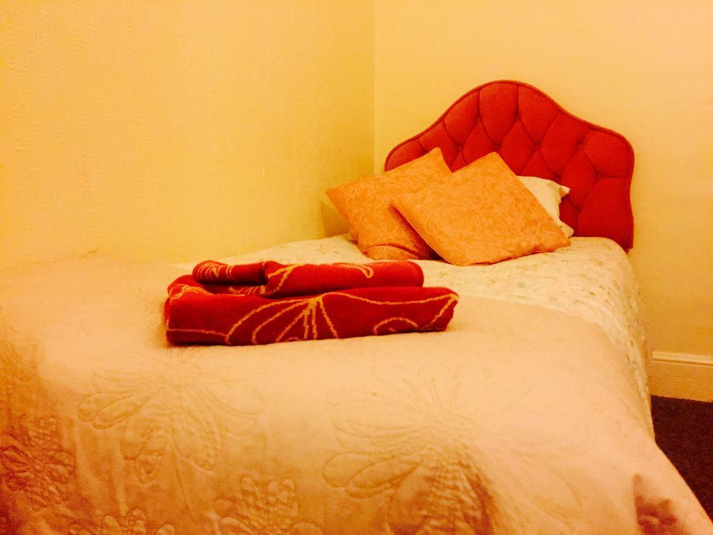 Southend Inn Hotel - Close To Beach, Train Station & Southend Airport 部屋 写真