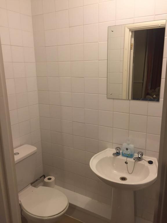 Southend Inn Hotel - Close To Beach, Train Station & Southend Airport エクステリア 写真